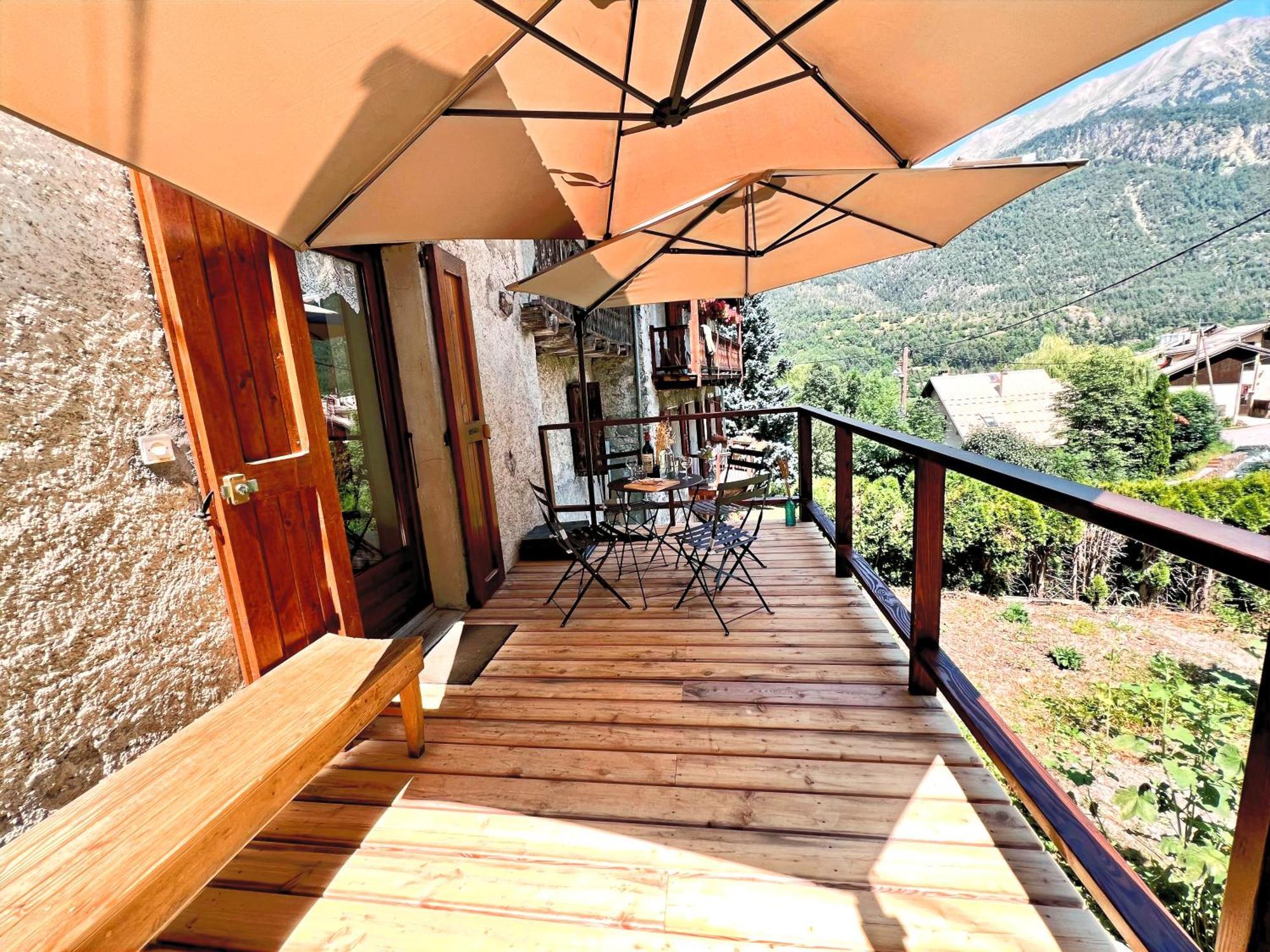 Charmante Maison De Montagne بريانسن المظهر الخارجي الصورة