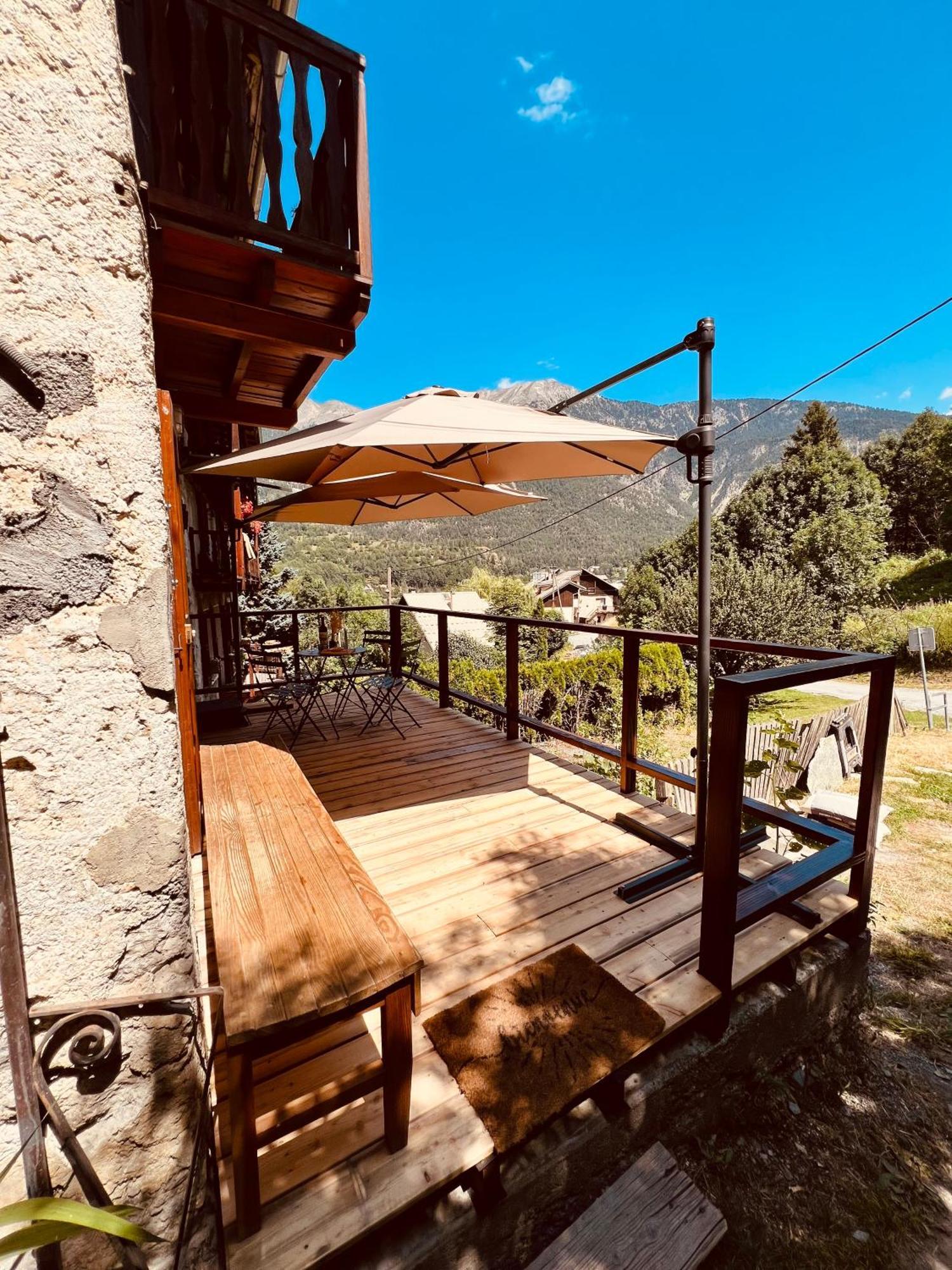 Charmante Maison De Montagne بريانسن المظهر الخارجي الصورة