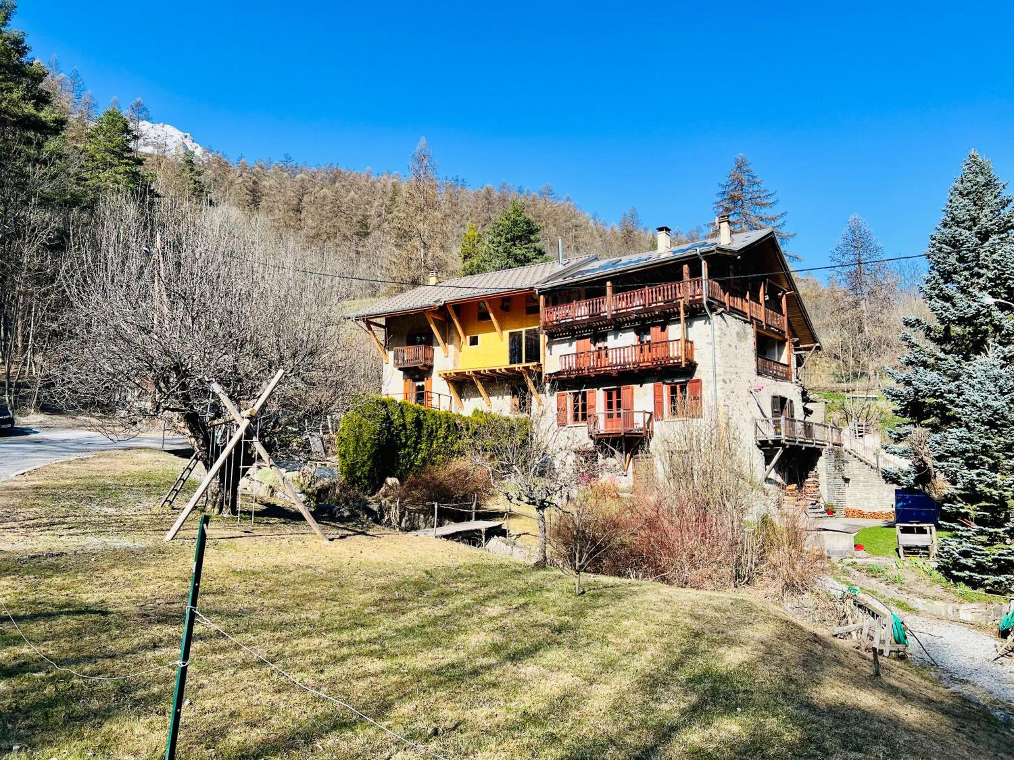 Charmante Maison De Montagne بريانسن المظهر الخارجي الصورة