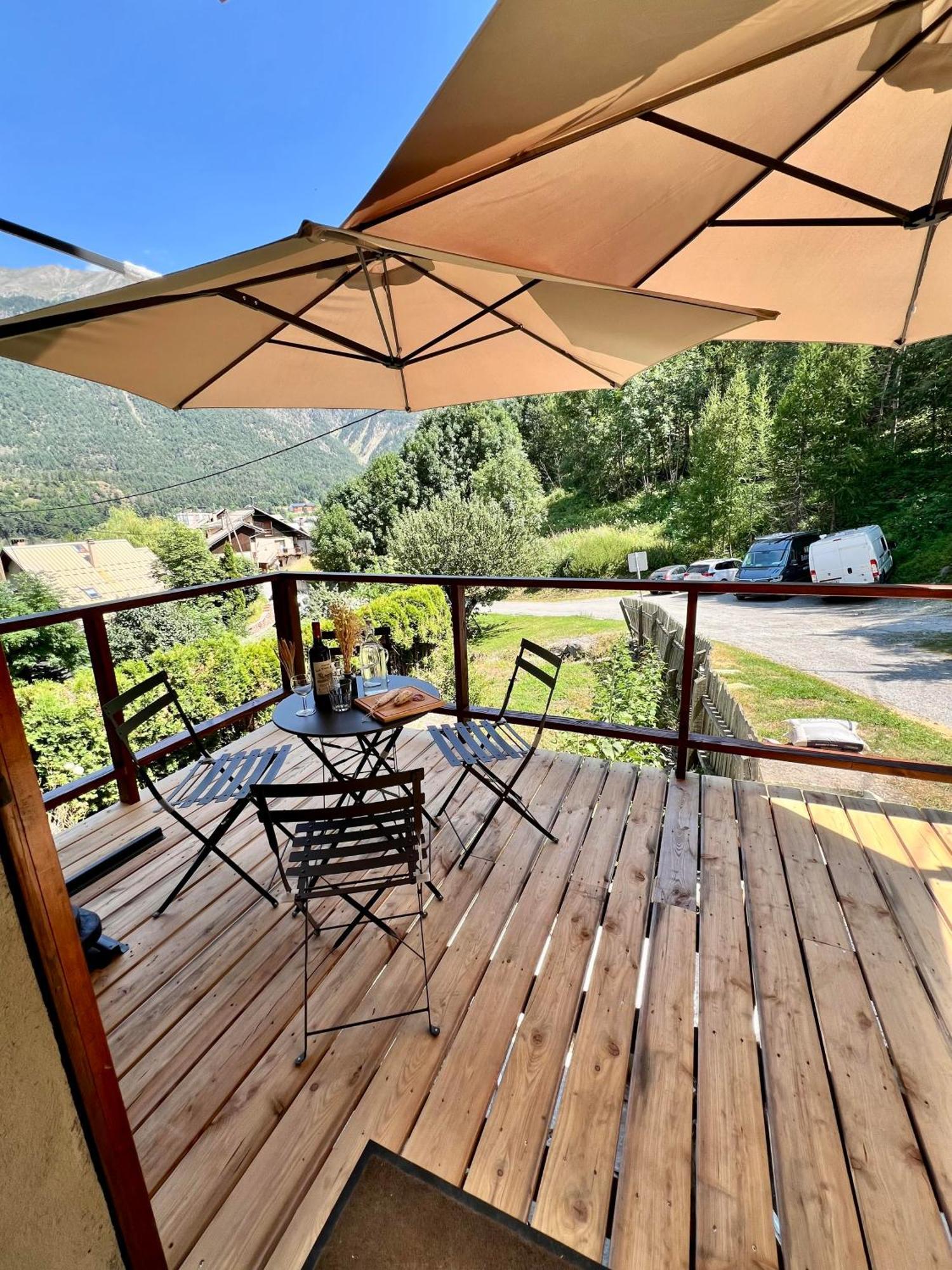 Charmante Maison De Montagne بريانسن المظهر الخارجي الصورة